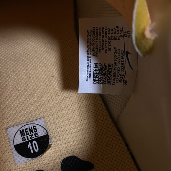 2021
Off-White x Dunk Low 'Lot 09 of 50' - Picture 5 of 10